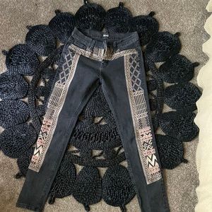 BDG Urban Outfitters Jeans, size 27, Mid rise Twig Ankle jeans